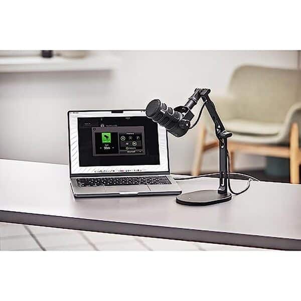 Découvrez notre test complet du microphone RØDE PodMic USB : performances, qualité sonore et conseils pour la diffusion en direct. Idéal pour podcasteurs et streamers en quête de matériel professionnel.