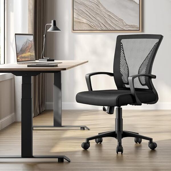 Découvrez notre test détaillé de la chaise de bureau Yaheetech maille respirante : confort, ergonomie et qualité analysés pour vous aider à choisir. 