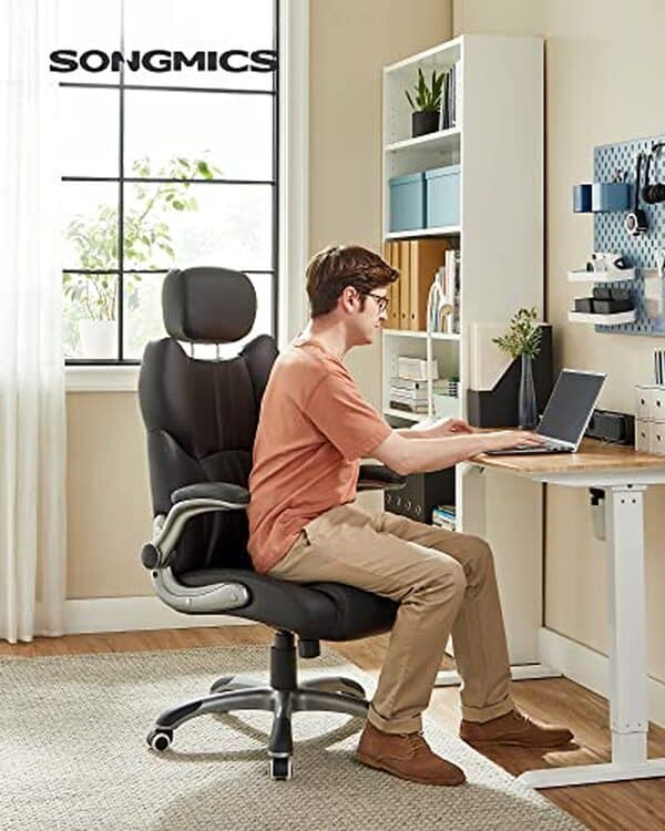 Découvrez notre test complet du fauteuil gamer ergonomique Songmics OBG65BK : confort, design et performance pour vos longues sessions gaming. 